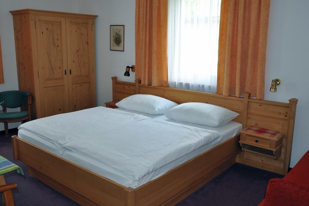 Pension Parzer Pressbaum Bei Wien Rom bilde